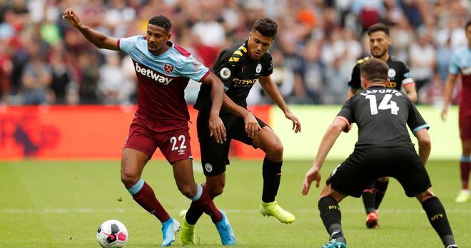 送出赛季第4次助攻，迪马尔科当选国米2-0拉齐奥队内最佳球员（国米2-0拉齐奥之战，迪马尔科凭赛季第4次助攻当选队内最佳）