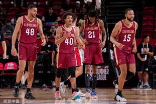 赛后情书：皇马不敌利物浦菜的发昏，拜仁大战巴黎脏的一批！（赛后情书：皇马负于利物浦状态低迷，拜仁与巴黎火药味十足）