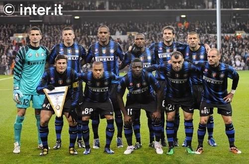 法尔克：拜仁谈妥于帕新合同的年薪和奖金，但还差解约条款没谈好（法尔克：拜仁与于帕续约的薪资与奖金已达成一致，解约条款仍在磋商）