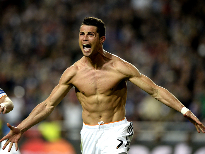 皇家奥维耶多vs奥萨苏纳：龙东、登东克尔首发，布季米尔、劳尔-加西亚出战（皇家奥维耶多对阵奥萨苏纳：龙东、登东克尔先发，布季米尔与劳尔-加西亚出场）