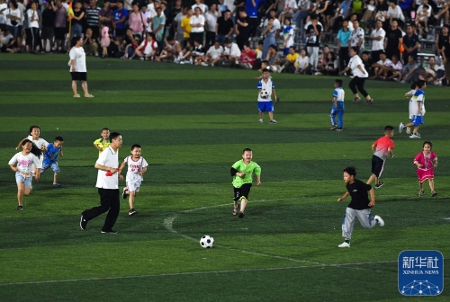 米体：弗拉霍维奇和加蒂今天分别在伦敦和里昂接受手术（米体：弗拉霍维奇与加蒂今日分别在伦敦、里昂完成手术）