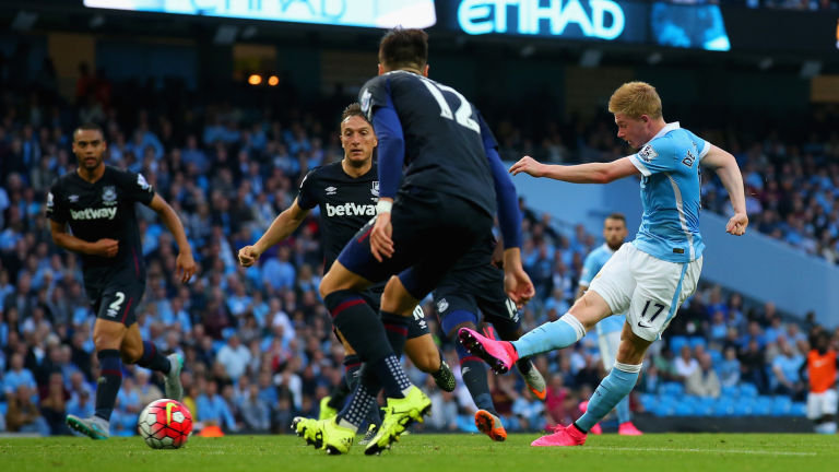 邮报：伯恩茅斯后卫塞内西与女足后卫鲍尔斯成英超新明星情侣（邮报称伯恩茅斯后卫塞内西与女足后卫鲍尔斯成为英超圈新晋明星情侣）