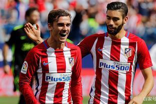 贝纳蒂亚：除了德布劳内，夏窗我们还联系过韦斯利-福法纳（贝纳蒂亚：今夏除德布劳内外，我们也与韦斯利-福法纳有接触）