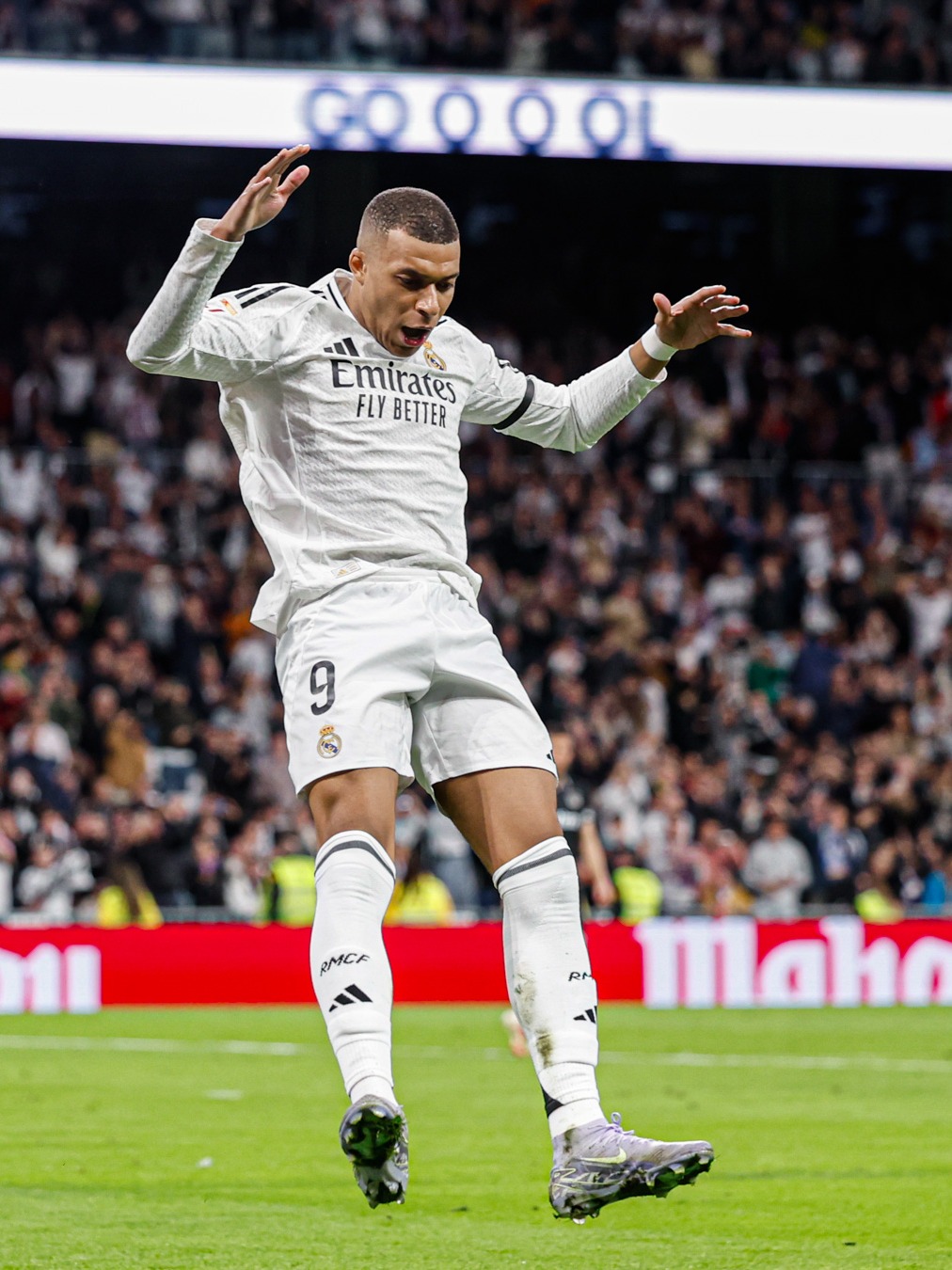 科曼：在我效力过的俱乐部中，特维斯是团队影响力最大的前锋（科曼：我所效力过的球队中，特维斯是对团队影响力最强的前锋）