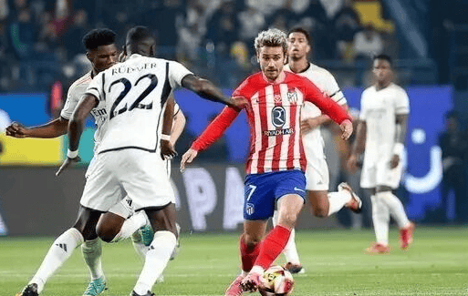 记者：李国旭参加国足主帅选聘不是秘密，一个多月前就在准备（记者称李国旭参与国足主帅竞聘并非秘密，早在一个多月前已着手准备）